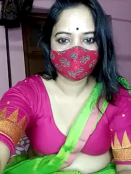 Snapshot of Lexi_Baby_ chatting on 11.16.25 Lexi Baby online show from 11.16.25