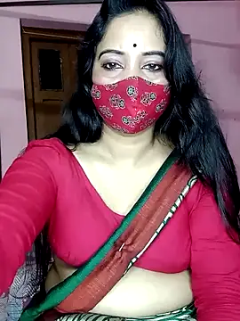 Snapshot of Lexi_Baby_ chatting on 11.26.25 Lexi Baby online show from 11.26.25