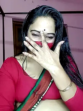 Snapshot of Lexi_Baby_ chatting on 11.28.25 Lexi Baby online show from 11.28.25