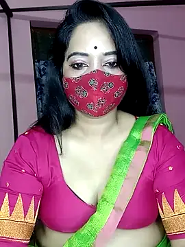 Snapshot of Lexi_Baby_ chatting on 11.30.25 Lexi Baby online show from 11.30.25