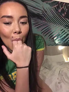 Snapshot of mayakitsune69 chatting on 03.22.25 mayakitsune69 online show from 03.22.25