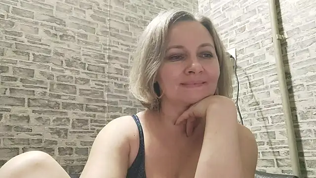 EdithManning online show from 01.28.25