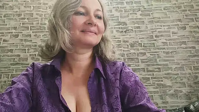 EdithManning online show from 10.09.25