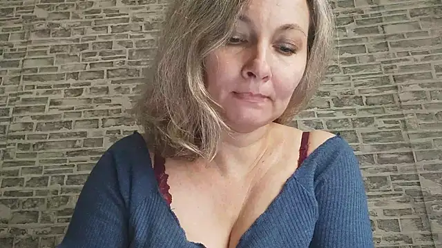 EdithManning online show from 11.24.25