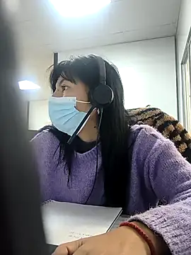 Snapshot of maria_lasexy chatting on 04.17.26 maria lasexy online show from 04.17.26