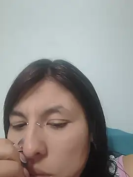 Snapshot of maria_lasexy chatting on 06.18.26 maria lasexy online show from 06.18.26