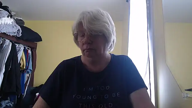 canadiancougar1965 online show from 03.17.26