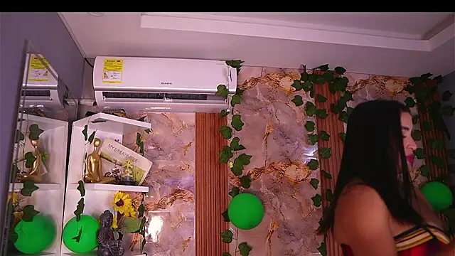 zoey-fox online show from 03.20.26