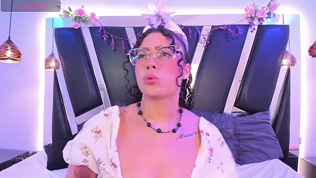 antonelllepiercee online show from 03.04.26