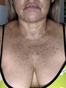 Kasandra Ho online show from 02.26.25