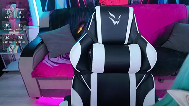 Aurora Natsuki online show from 04.05.26