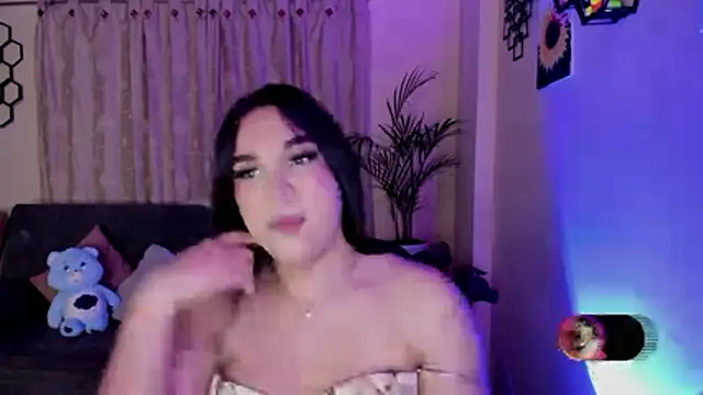 Snapshot of linda_zaam83866 chatting on 02.08.26 linda zaam83866 online show from 02.08.26