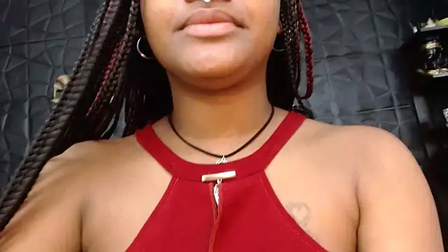 Snapshot of Hanna_Fox_69 chatting on 11.14.25 Hanna Fox 69 online show from 11.14.25