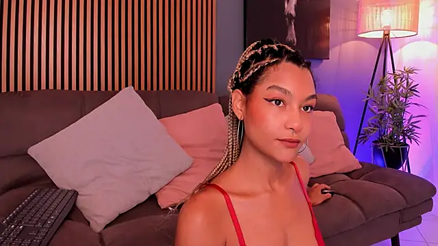 Snapshot of Johaphyton chatting on 02.05.26 Johaphyton online show from 02.05.26