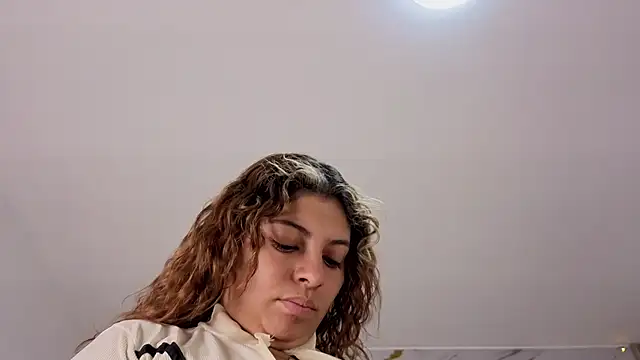 agatha 97  online show from 02.25.26