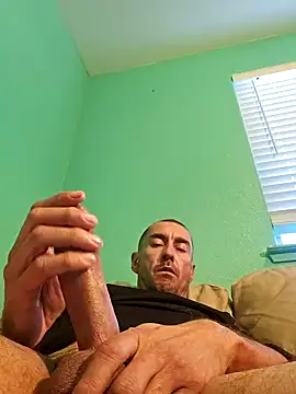 Snapshot of Pumpndeep chatting on 01.15.25 Pumpndeep online show from 01.15.25