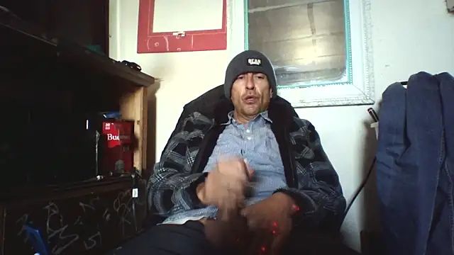 Snapshot of Pumpndeep chatting on 02.17.25 Pumpndeep online show from 02.17.25