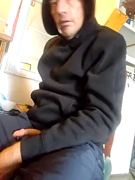 Snapshot of Pumpndeep chatting on 11.05.25 Pumpndeep online show from 11.05.25