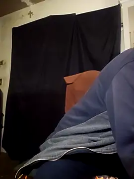 Snapshot of Pumpndeep chatting on 11.27.25 Pumpndeep online show from 11.27.25