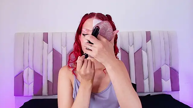 mia stanfort online show from 10.31.25