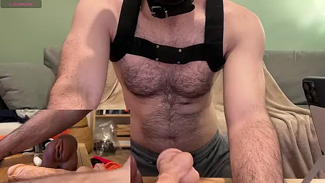 Snapshot of FrenchCamDog chatting on 12.14.24 FrenchCamDog online show from 12.14.24