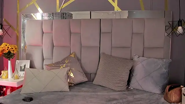 Snapshot of AliceSteel12 chatting on 02.28.26 AliceSteel12 online show from 02.28.26