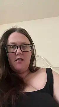 Snapshot of Foxy_Evie40XO chatting on 12.09.24 Foxy Evie40XO online show from 12.09.24