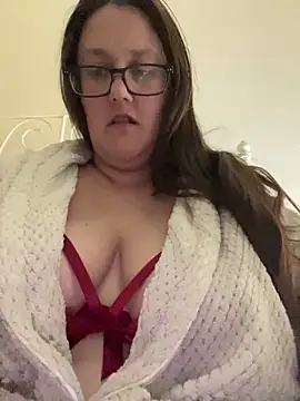 Snapshot of Foxy_Evie40XO chatting on 12.11.24 Foxy Evie40XO online show from 12.11.24