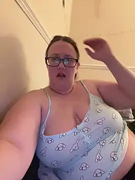 Snapshot of Foxy_Evie40XO chatting on 02.12.25 Foxy Evie40XO online show from 02.12.25