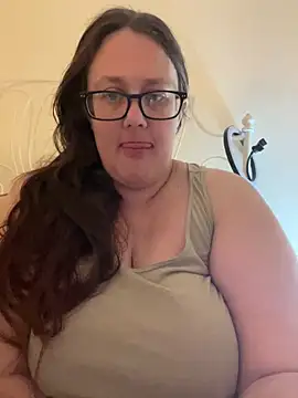Snapshot of Foxy_Evie40XO chatting on 03.03.25 Foxy Evie40XO online show from 03.03.25