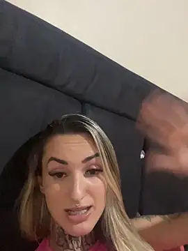 hotskinny1 online show from 03.03.25