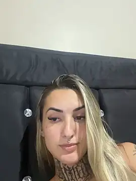 hotskinny1 online show from 03.10.25