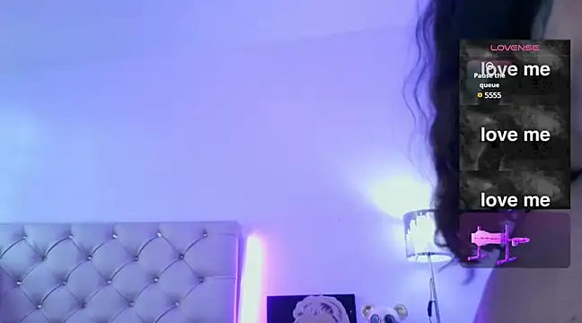 Snapshot of EmberEyes_999 chatting on 03.21.25 EmberEyes 999 online show from 03.21.25