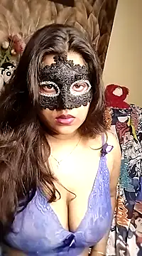 Snapshot of Hottyalia chatting on 12.10.24 Hottyalia online show from 12.10.24