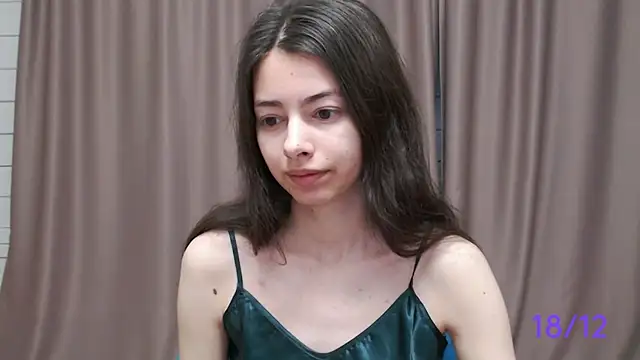 sweet sweet angel online show from 12.18.24