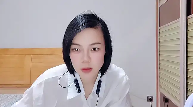 Linda-LL online show from 01.30.25