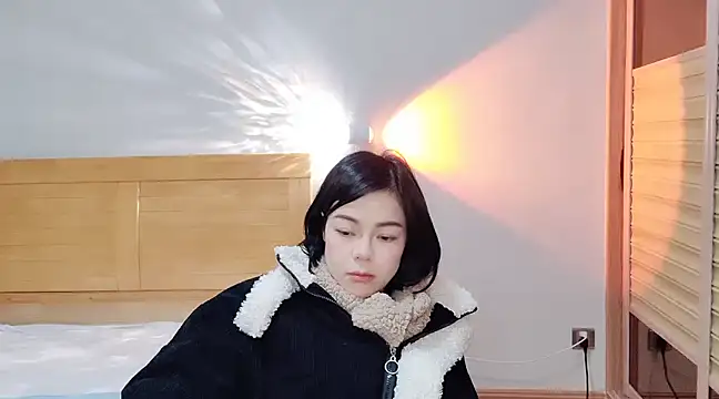 Linda-LL online show from 02.13.25