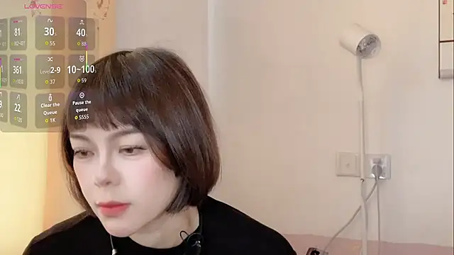 Linda-LL online show from 11.11.25