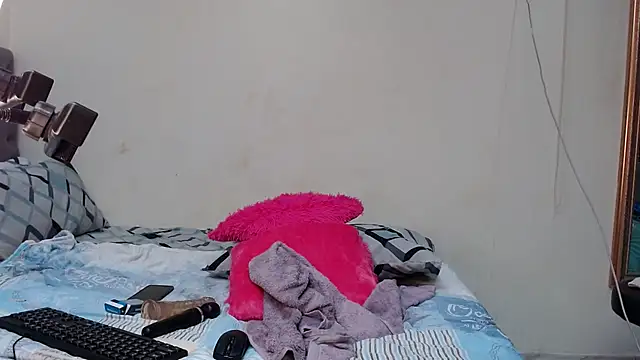 Snapshot of SHANTYBABE chatting on 12.24.24 SHANTYBABE online show from 12.24.24