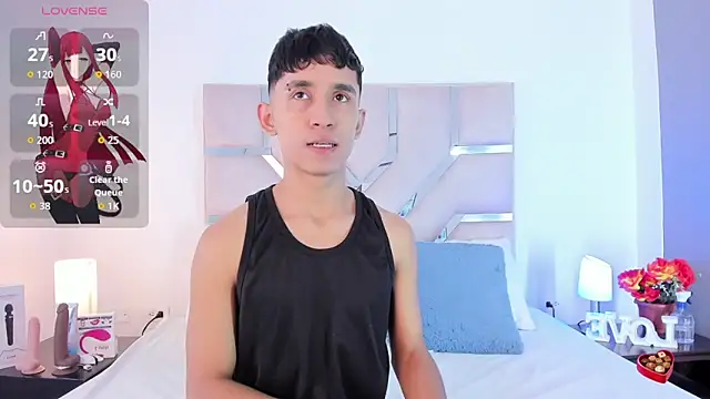 Thayler jones online show from 11.18.25