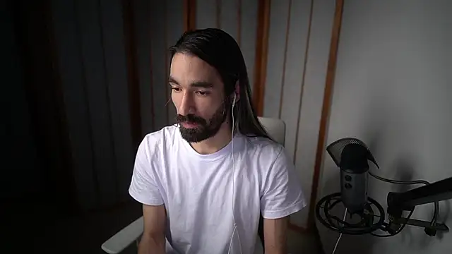 Snapshot of Your_Ice_cream chatting on 02.17.26 Your Ice cream online show from 02.17.26