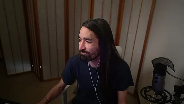 Snapshot of Your_Ice_cream chatting on 03.28.26 Your Ice cream online show from 03.28.26