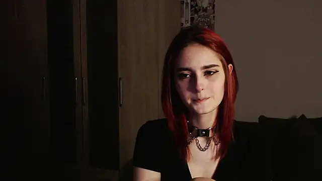 Snapshot of scarlettharrison09 chatting on 12.20.24 scarlettharrison09 online show from 12.20.24