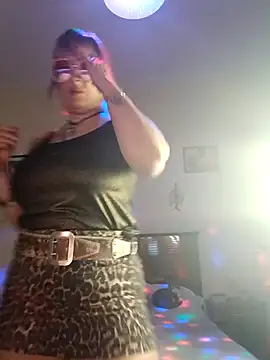DesireSatler online show from 08.02.26