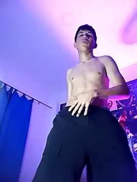 Troy Daniels online show from 12.02.24