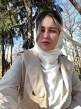 KikiWatson online show from 01.03.25