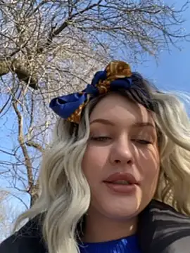 KikiWatson online show from 03.07.25