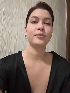 KikiWatson online show from 10.09.25