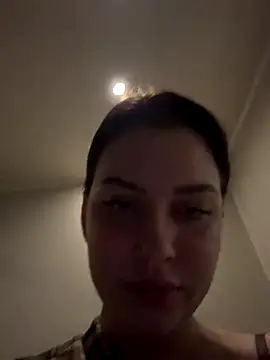 KikiWatson online show from 10.10.25