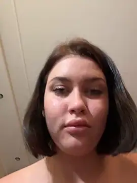 KikiWatson online show from 10.16.25